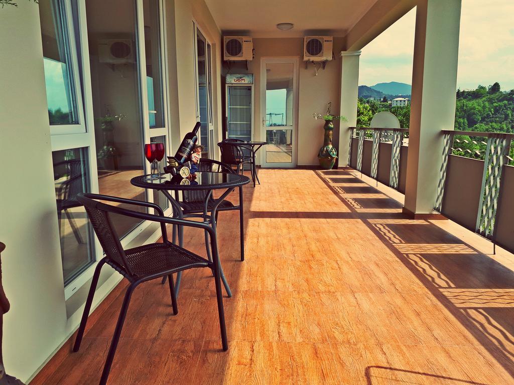 Apartments Sunset Paradise Makhindzsauri Kültér fotó